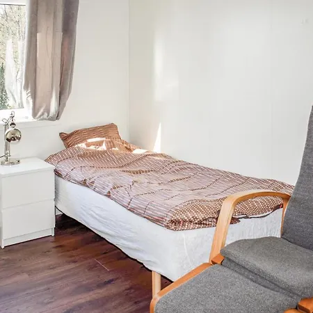 Holiday home Lovely In With Wifi Floro