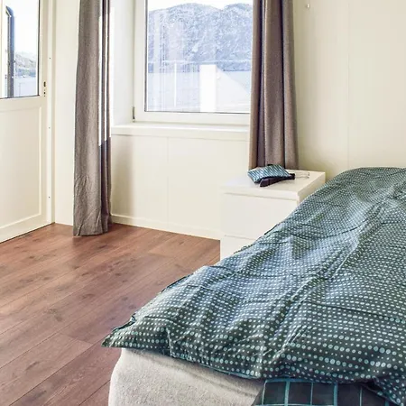 Holiday home Lovely In With Wifi Floro